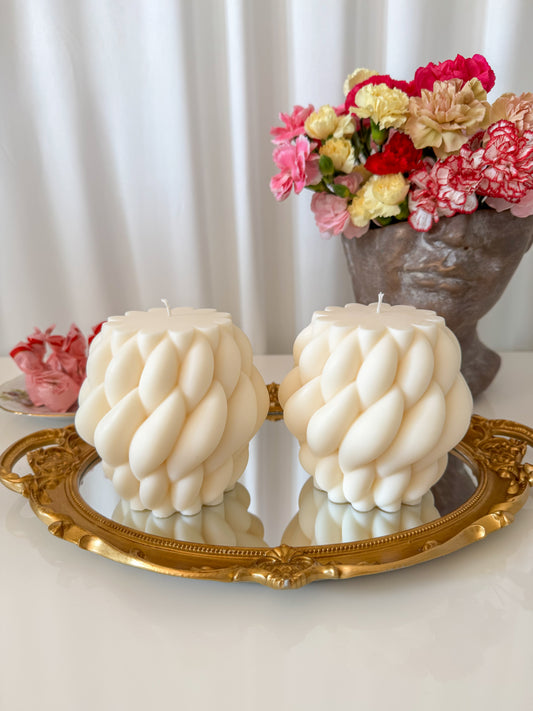 Knot Candle